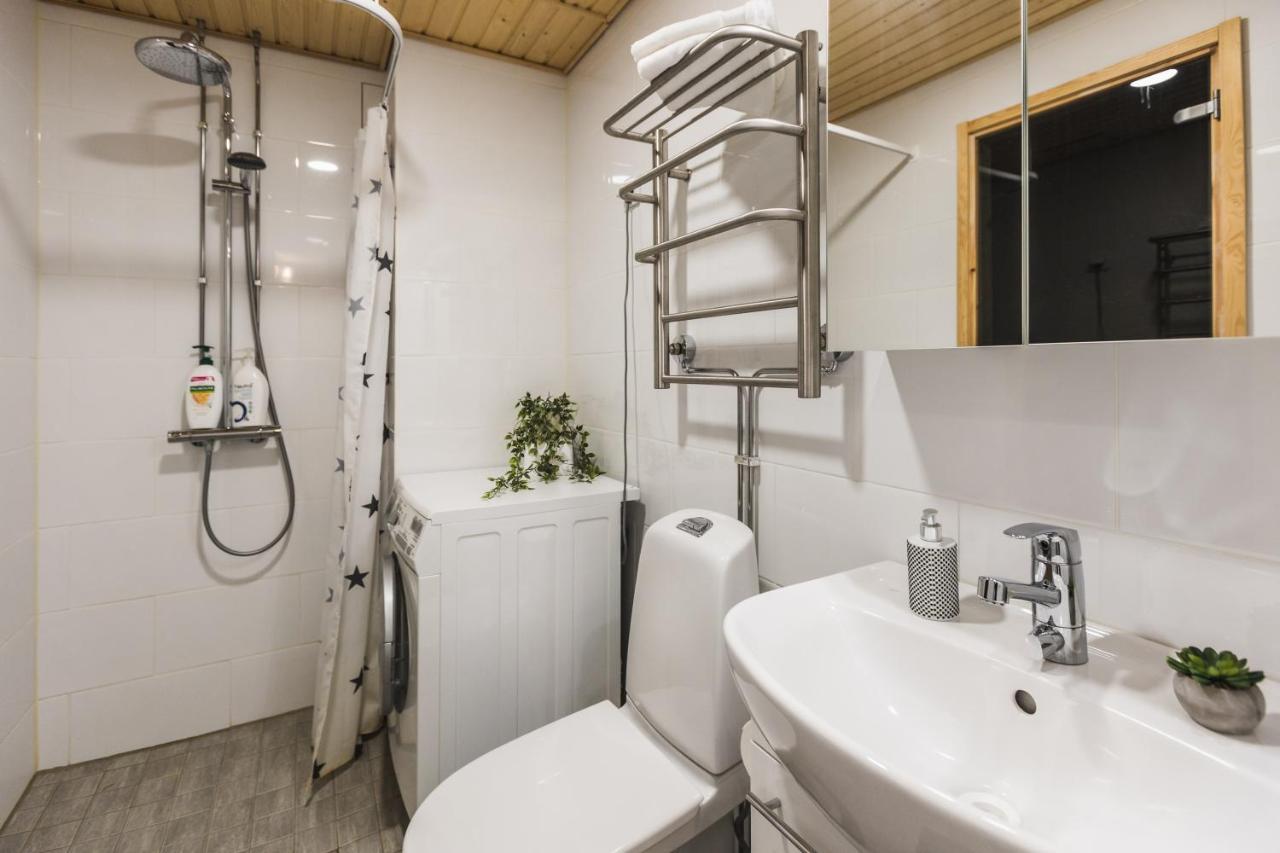 Penthouse With Sauna - King Size Bed - Free Wifi! ロヴァニエミ エクステリア 写真